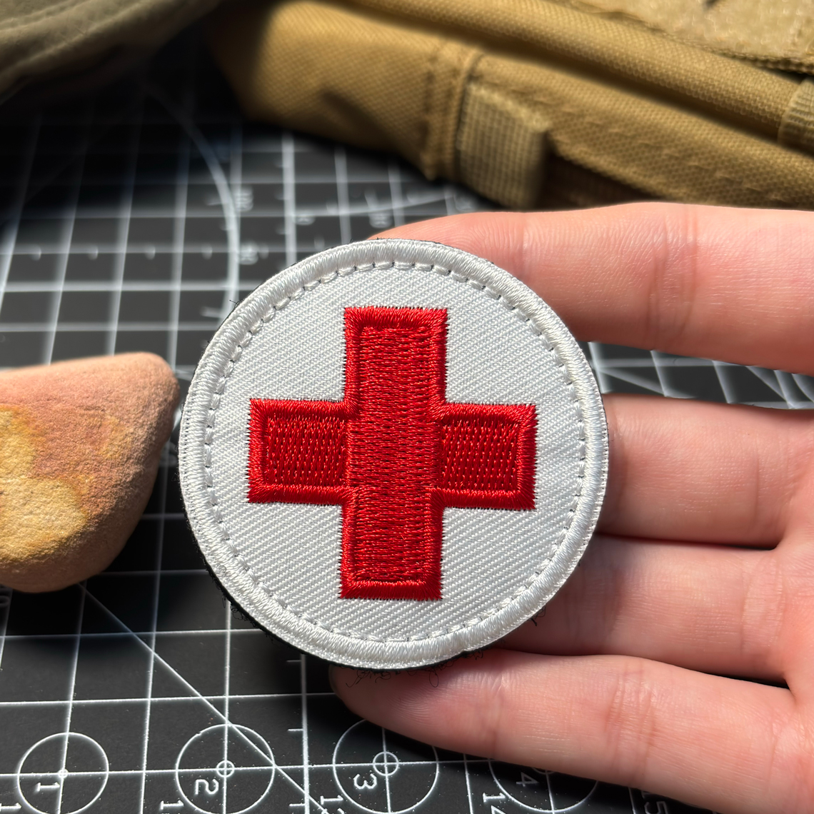 First Aid Red Cross Round Patc - First Aid Bag Kit avaliação e preço